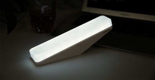 用柔和书写温情 当“跷跷板”遇见智能夜灯